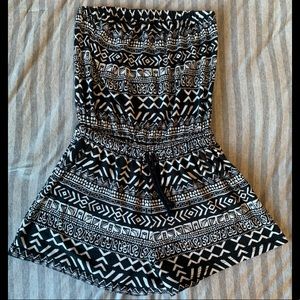 Romper strapless tribal Size XS